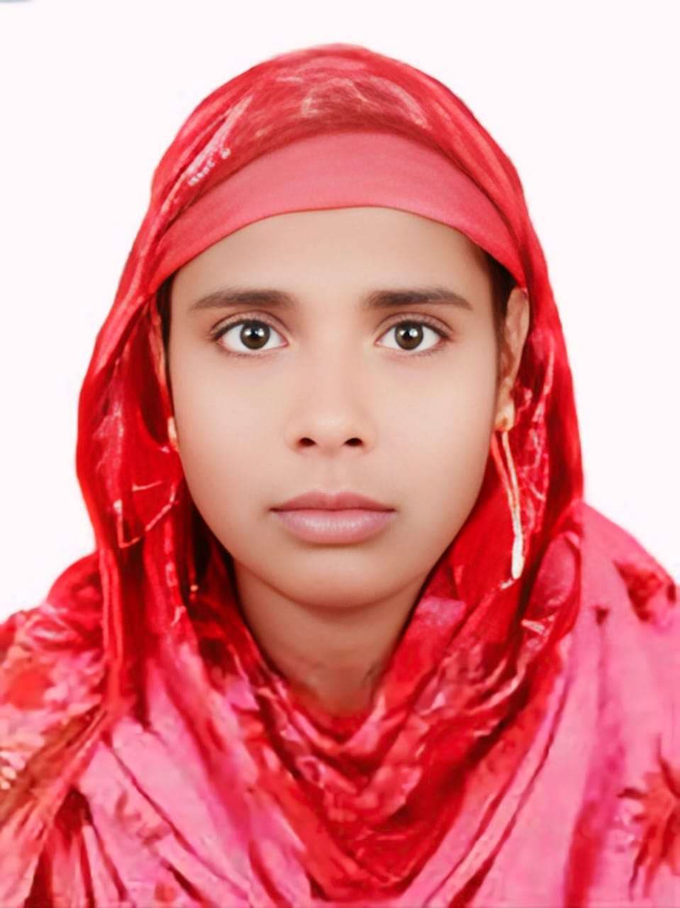 عاملة منزلية , بنجلاديش , تنظيف المنزل , جليسة أطفال , كى الملابس